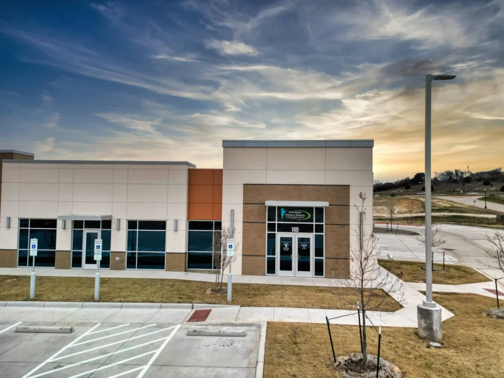 fort-worth-physical-therapy-willow-park-exterior-11-scaled Fort Worth Physical Therapy Willow Park Exterior 11